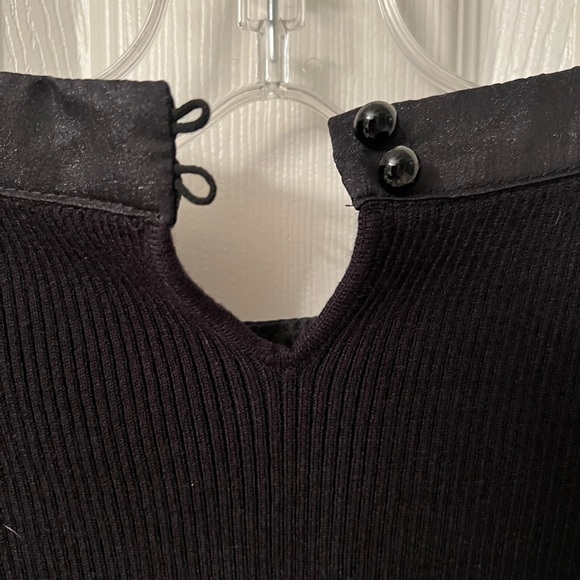 Long-sleeve top with bow, black - Picture 4 of 6